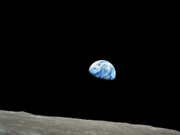 Imagen de la Tierra vista desde la Luna Imagen de la Tierra vista desde la Luna