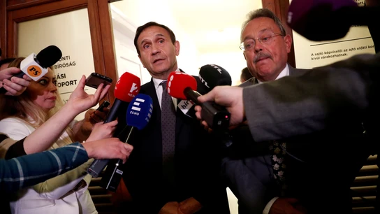 Tamás Gyárfás, saliendo de los juzgados Tamás Gyárfás, saliendo de los juzgados