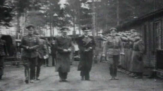 La historia del escolta al que condecoraron por salvar la vida a Hitler y todas las veces que intentaron matar al dictador La historia del escolta al que condecoraron por salvar la vida a Hitler y todas las veces que intentaron matar al dictador