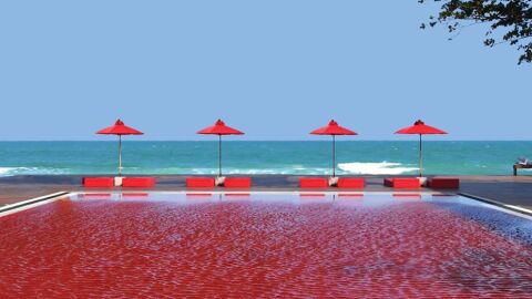 Piscina roja