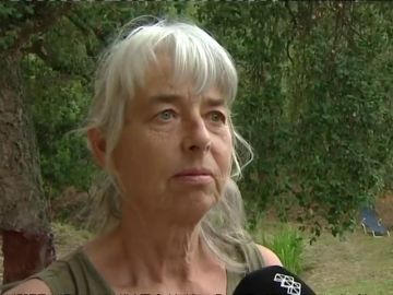 Habla la vecina que socorrió a la mujer secuestrada por su expareja: &quot;Le había clavado un cuchillo debajo del pecho&quot;