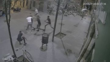 Brutal paliza a un turista por un grupo de jóvenes en el barrio de La Barceloneta