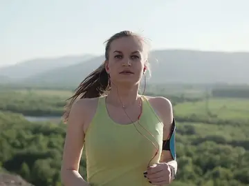 Mujer haciendo ejercicio Mujer haciendo ejercicio