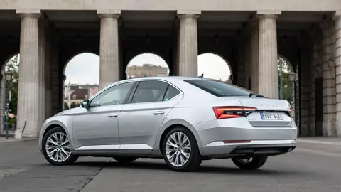 Skoda Superb Skoda Superb
