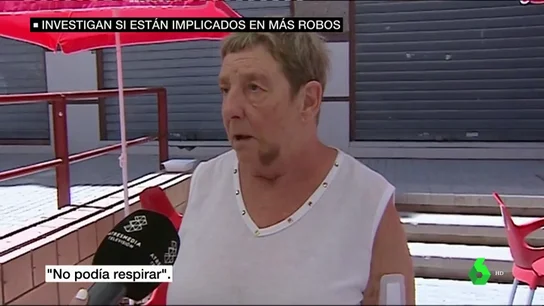 Habla la víctima del violento robo en Santa Pola: "Me pusieron un cuchillo en el cuello y me preguntaron por el dinero" Habla la víctima del violento robo en Santa Pola: "Me pusieron un cuchillo en el cuello y me preguntaron por el dinero"