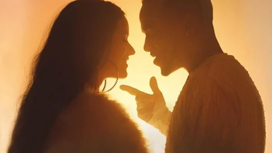 Imagen publicitaria del nuevo tema de Rosalía y Ozuna. Imagen publicitaria del nuevo tema de Rosalía y Ozuna.