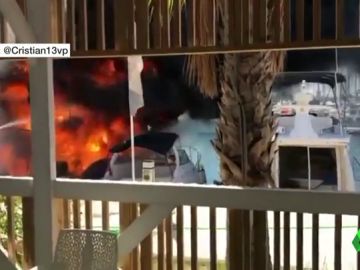 Imagen del barco envuelto en llamas. Imagen del barco envuelto en llamas.