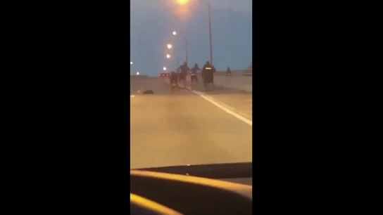 Disparo mortal de un motorista al ciclista Alex Palencia en plena calle REEMPLAZO DISPARO