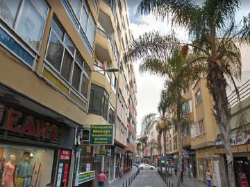 Calle Sagasta de Las Palmas de Gran Canaria Calle Sagasta de Las Palmas de Gran Canaria