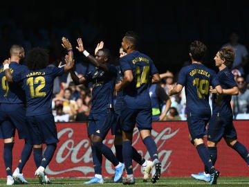 El Real Madrid celebra un gol El Real Madrid celebra un gol