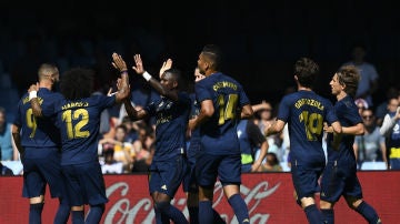 El Real Madrid celebra un gol