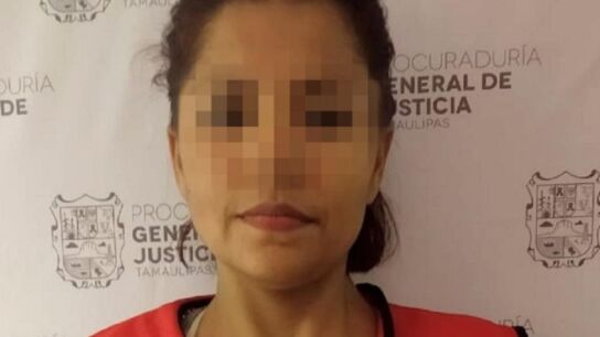 Foto pixelada de la asesina condenada.