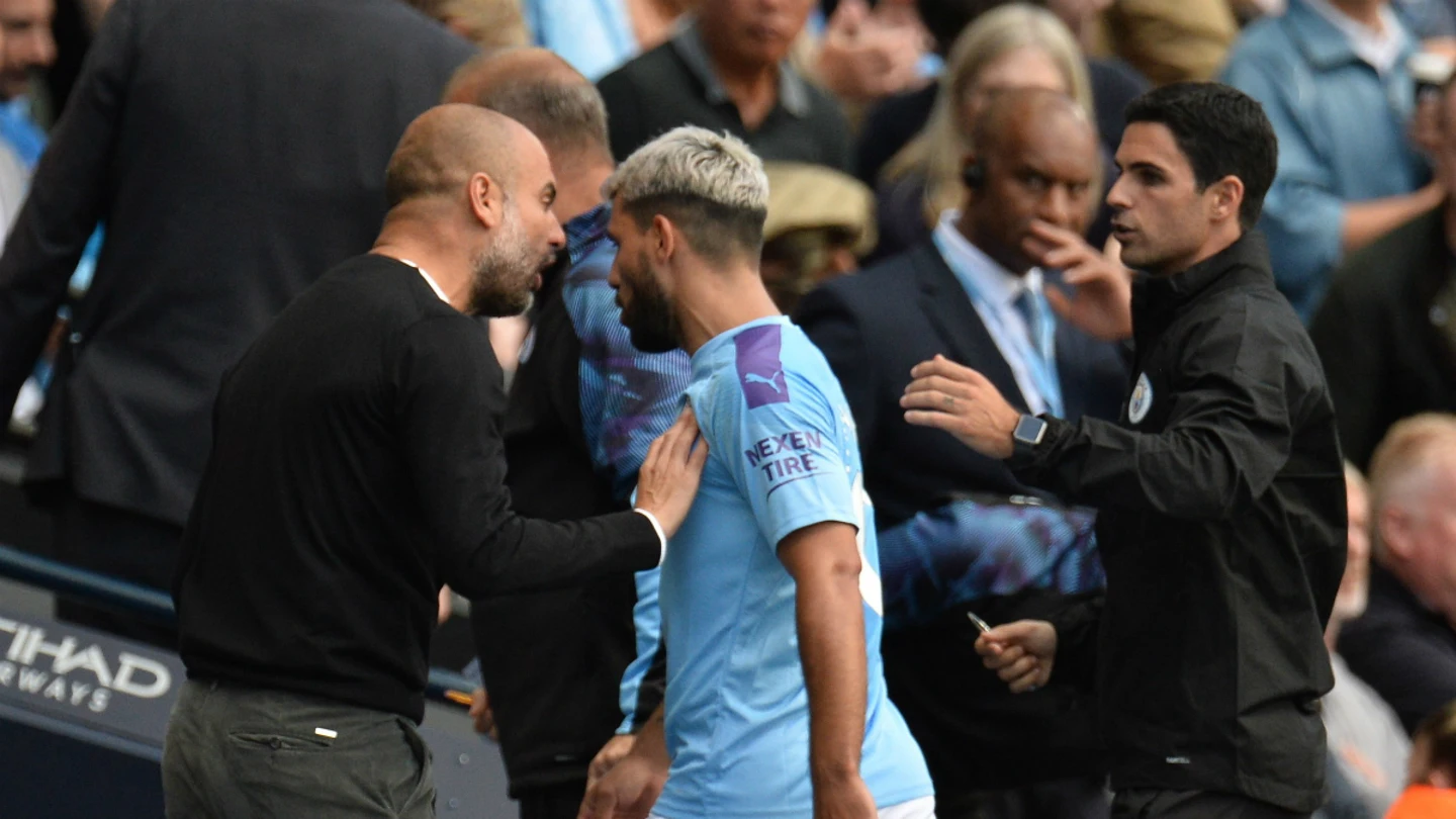 Guardiola se encara con Agüero Guardiola se encara con Agüero