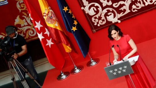 Isabel D&iacute;az Ayusa toma posesi&oacute;n como presidenta de la Comunidad de Madrid