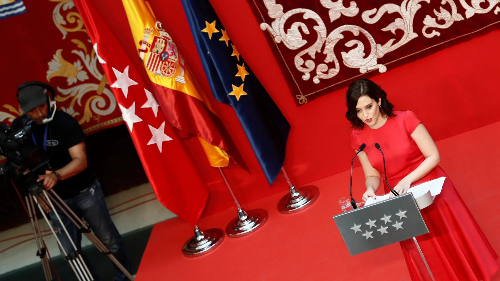 Isabel Díaz Ayusa toma posesión como presidenta de la Comunidad de Madrid