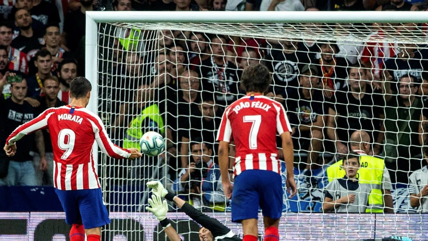 Morata bate a David Soria Morata bate a David Soria