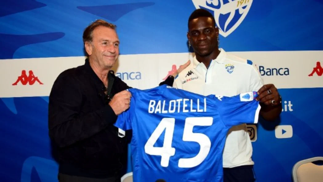 Mario Balotelli, nuevo delantero del Brescia. 