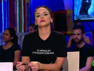 Arrojar basura por un arroyo que da al mar: Chenoa manda a recapacitar a dos basureros en 'El rincón de pensar' Arrojar basura por un arroyo que da al mar: Chenoa manda a recapacitar a dos basureros en 'El rincón de pensar'
