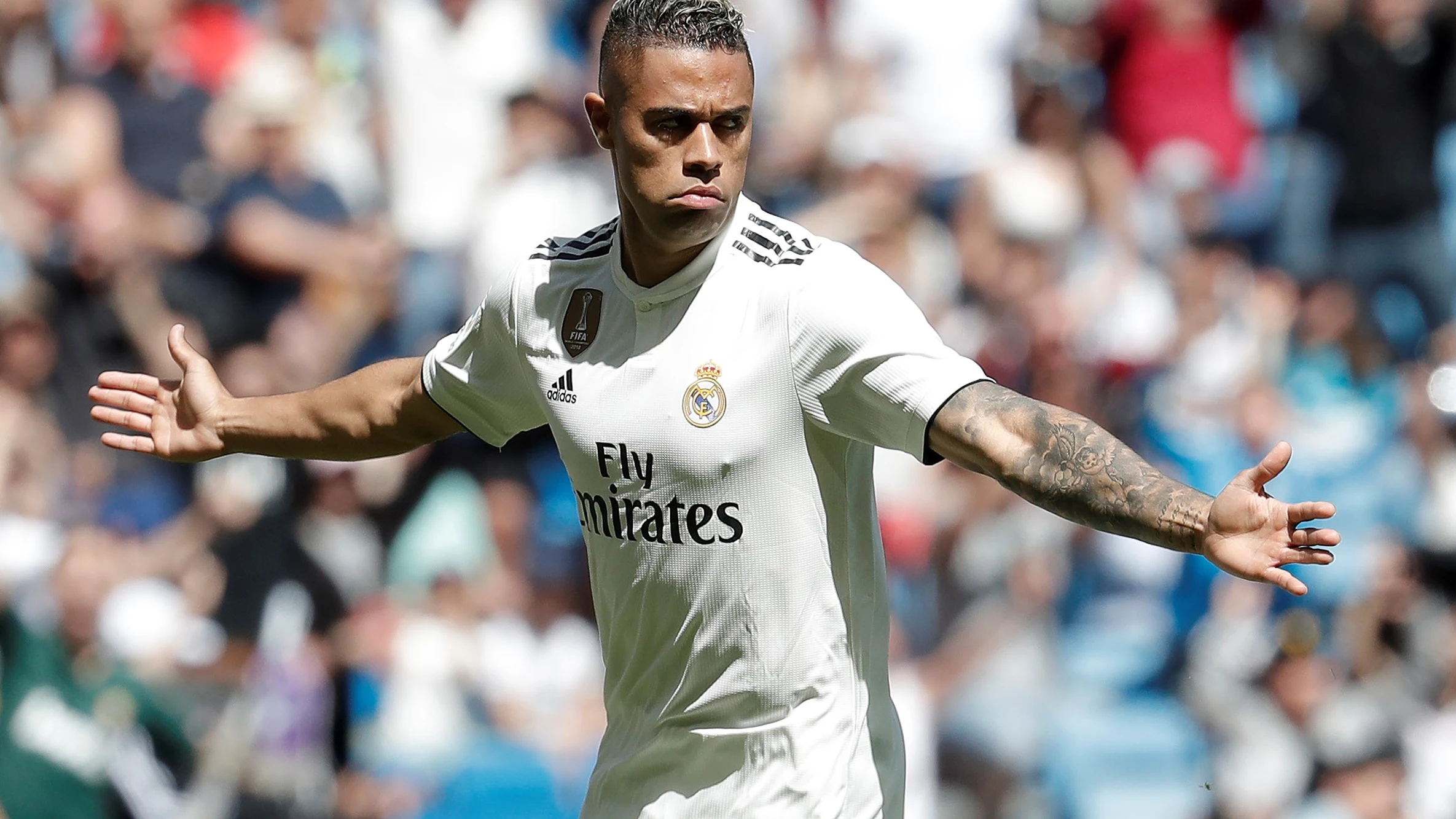 Mariano Díaz celebra un gol con el Real Madrid