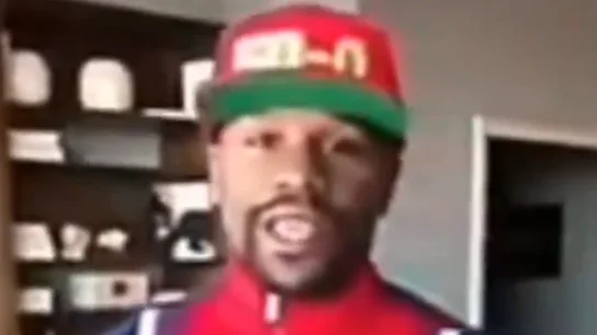 Mayweather, en su vídeo 'fake' Mayweather, en su vídeo 'fake'