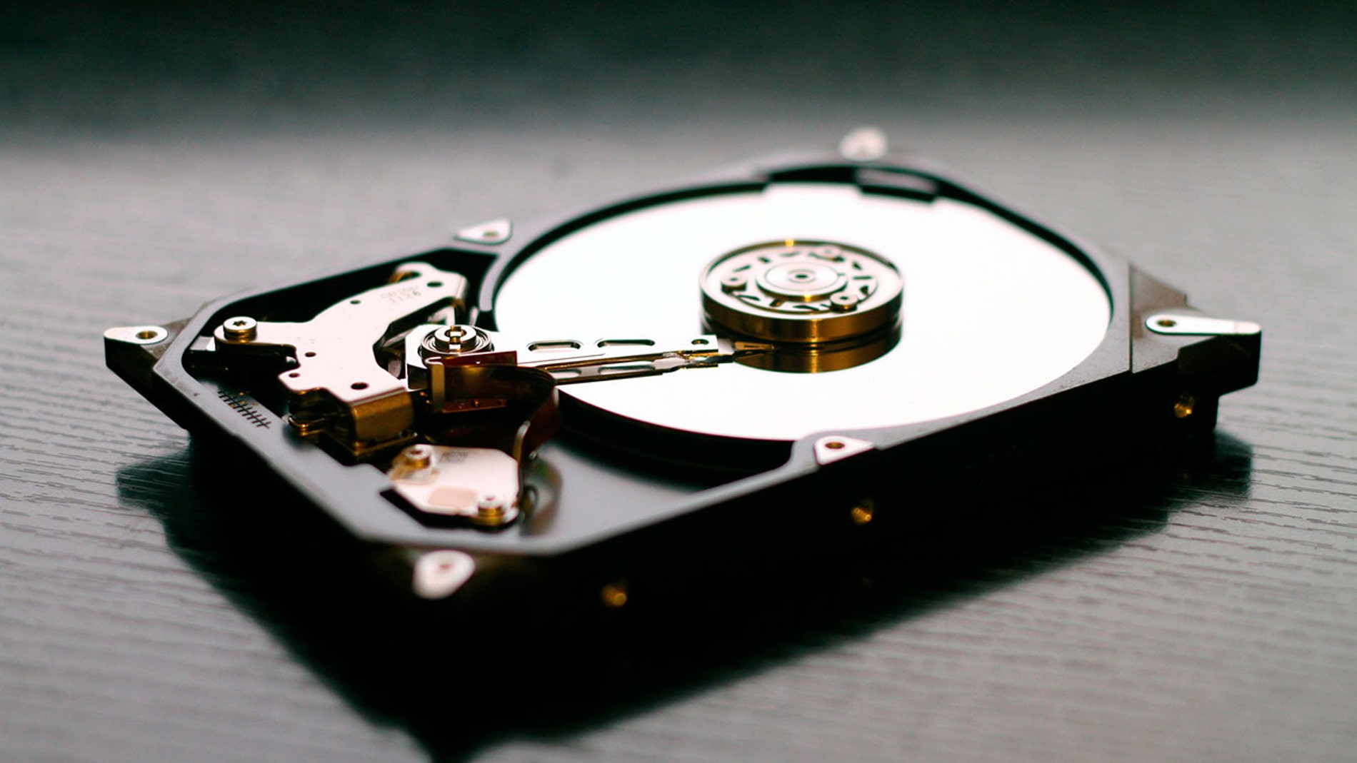Reutiliza tus antiguos discos duros para como discos externos