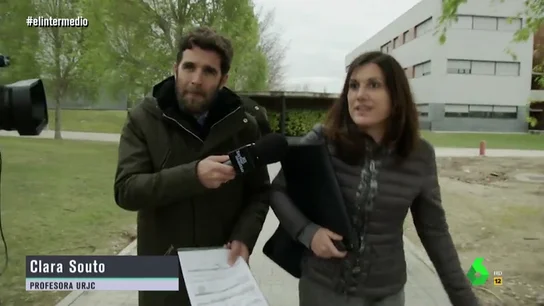 Así fue la entrevista de Gonzo a una profesora implicada en el 'Caso Cifuentes' CUANDO GONZO PUSO A PRUEBA A CLARA SOUTO