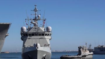 Vista del buque de la Armada española Audaz