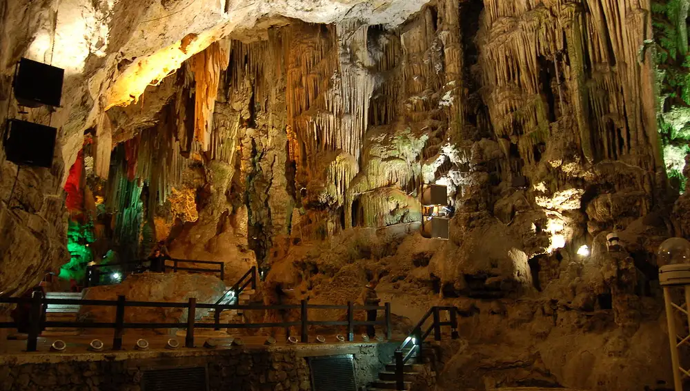 Cueva Saint Michael