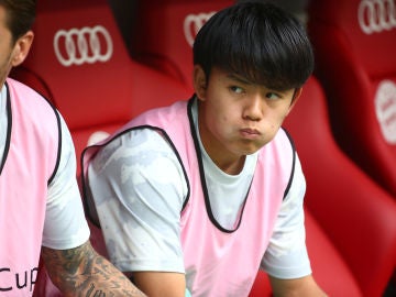 Kubo, en el banquillo del Real Madrid Kubo, en el banquillo del Real Madrid