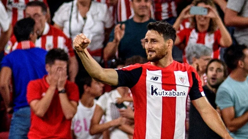 Aduriz celebra su gol contra el Barça