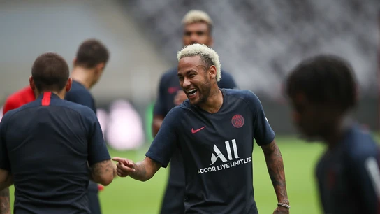 Neymar, durante un entrenamiento del PSG Neymar, durante un entrenamiento del PSG