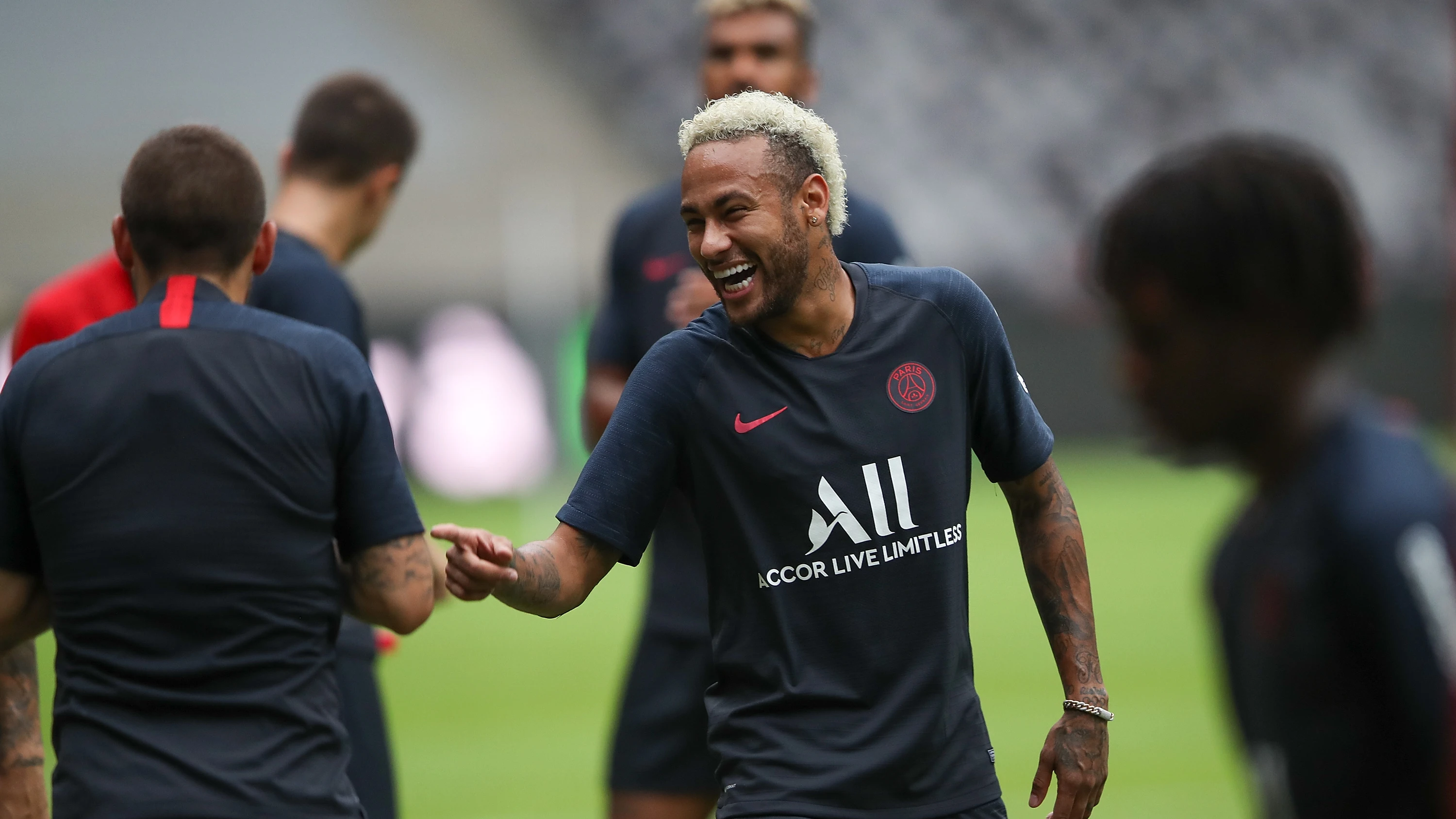 Neymar, durante un entrenamiento del PSG