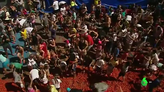 Tomatina infantil de Buñol Tomatina infantil de Buñol
