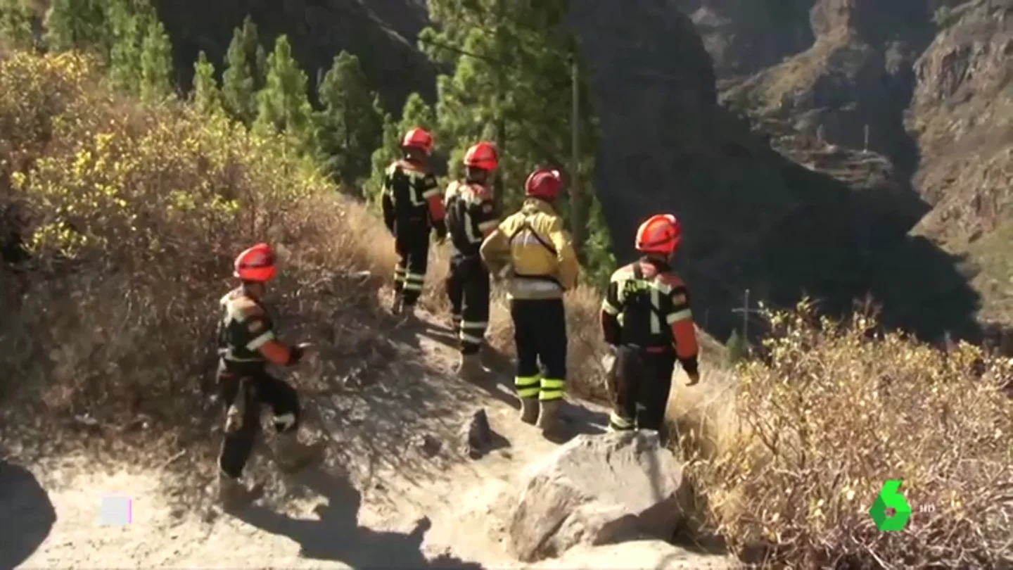 El incendio de Gran Canaria, casi controlado tras quemar 9.200 hectáreas El incendio de Gran Canaria, casi controlado tras quemar 9.200 hectáreas