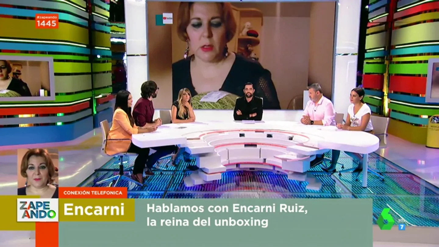 Encarni Ruiz, la reina del 'unboxing' desvela cómo se inicio en su canal ZAPEANDO