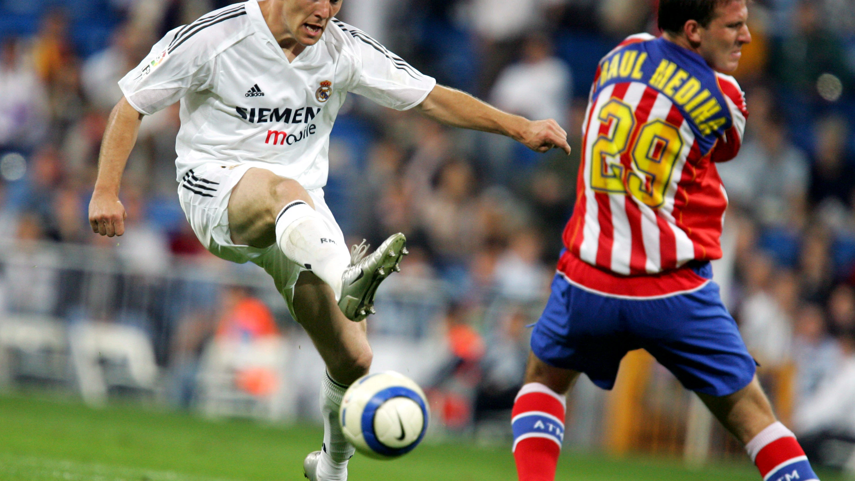 Thomas Gravesen, con el Real Madrid frente al Atlético