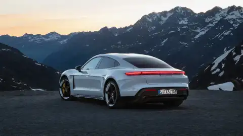 Porsche Taycan Porsche Taycan