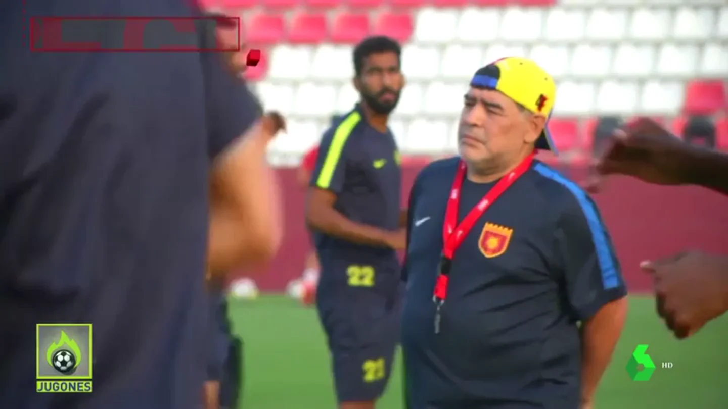 Críticas a Maradona en Argentina por su posible vuelta a los banquillos Críticas a Maradona en Argentina por su posible vuelta a los banquillos