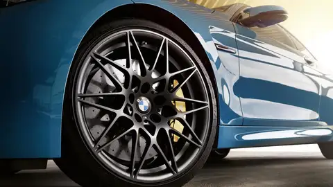 BMW M4 Edition Heritage BMW M4 Edition Heritage