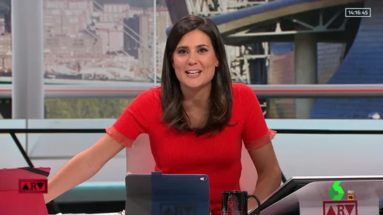 María Llapart se despide de Al Rojo Vivo: "El lunes vuelve mi sustituto, un señor que se llama Ferreras" María Llapart se despide de Al Rojo Vivo: "El lunes vuelve mi sustituto, un señor que se llama Ferreras"