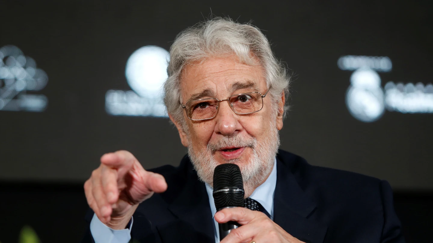 El tenor español Plácido Domingo El tenor español Plácido Domingo