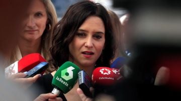 Isabel Díaz Ayuso ante los medios
