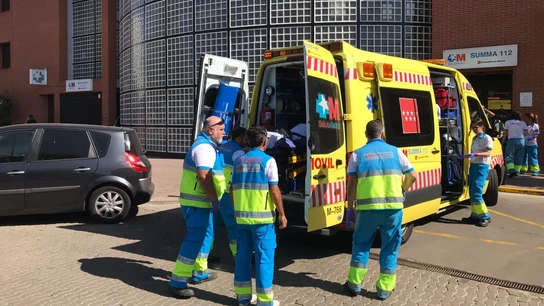 Hombre apuñalado en plena calle en Alcalá de Henares Hombre apuñalado en plena calle en Alcalá de Henares