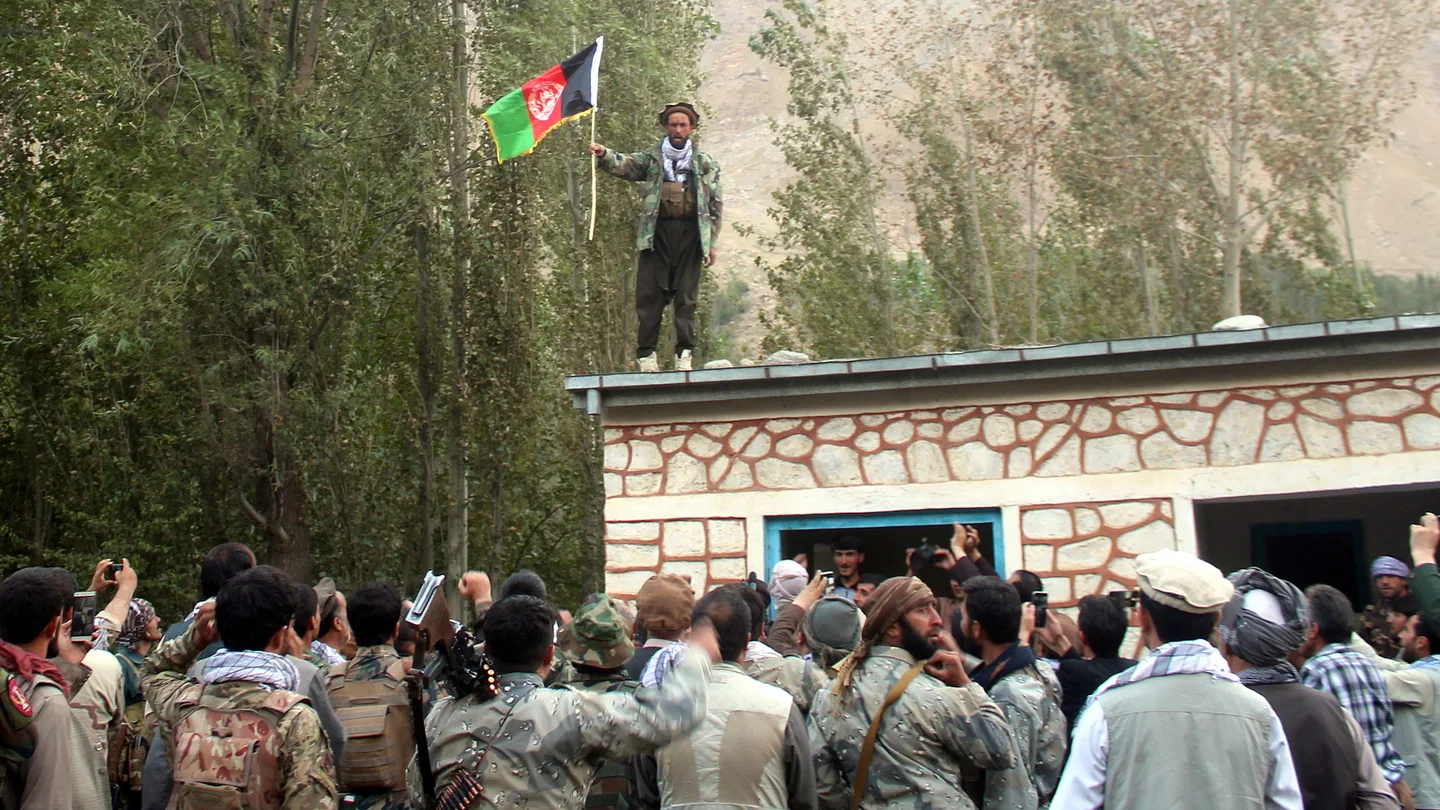 Imagen de archivo de un grupo de talibanes Imagen de archivo de un grupo de talibanes