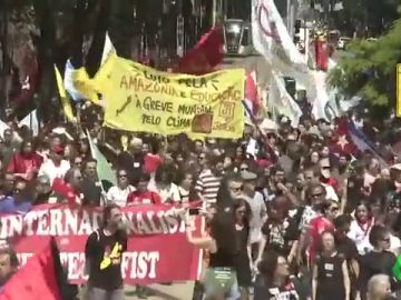 Protestas en Río de Janeiro contra el presidente Bolsonaro Protestas en Río de Janeiro contra el presidente Bolsonaro