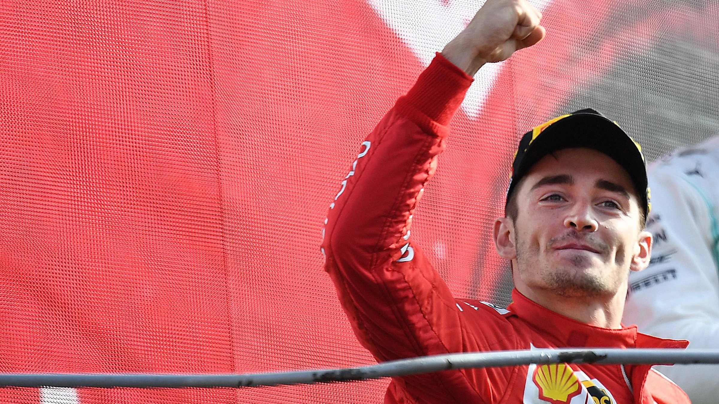 Leclerc emula a Alonso y se erige como el líder de Ferrari