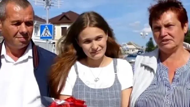 Yulia Moiséyenko se reencuentra con sus padres 20 años después