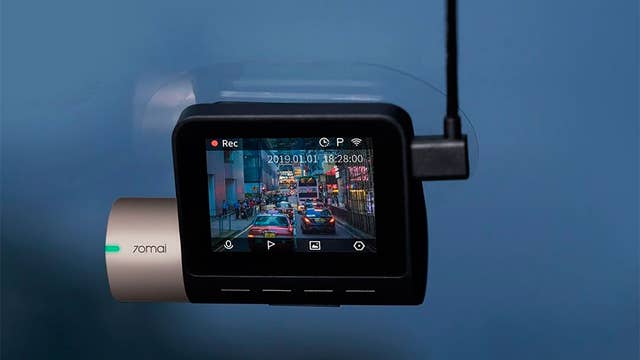 Xiaomi lanza una dashcam controlada por voz para el coche por 24 €