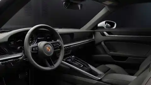 Porsche 911 Carrera 4 Porsche 911 Carrera 4