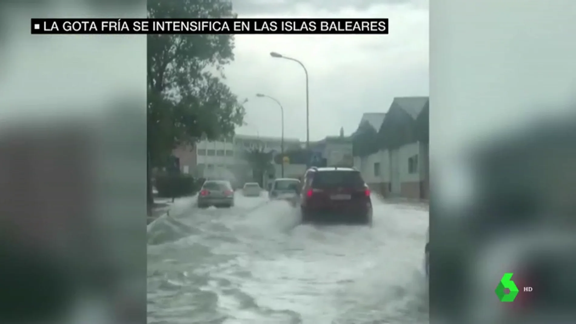 Olas de hasta siete metros e inundaciones en las calles: los efectos de la gota fría se intensifican en Islas Baleares